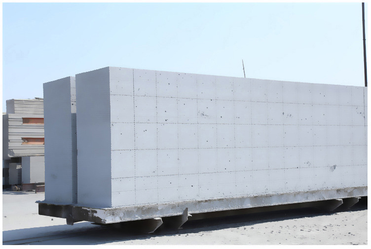 胶南加气块 加气砌块 轻质砖气孔结构及其影响因素